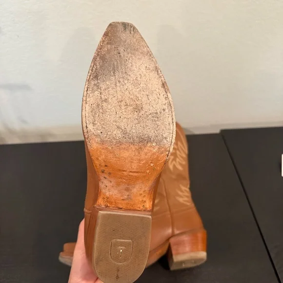 Tecovas Annie Cowboy Boots - 7.5 Caramel - Picture 6 of 7